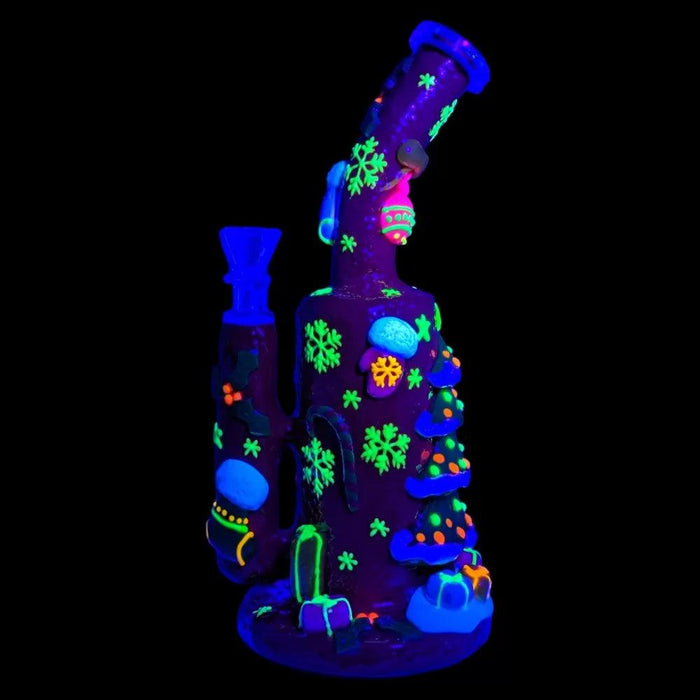 9.5" Festive Christmas Glow-In-The-Dark Water Pipe – Perfect Holiday Gift